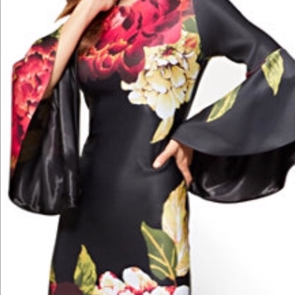 NYC&Co Sheath Dress Flutter Sleeve Black Floral